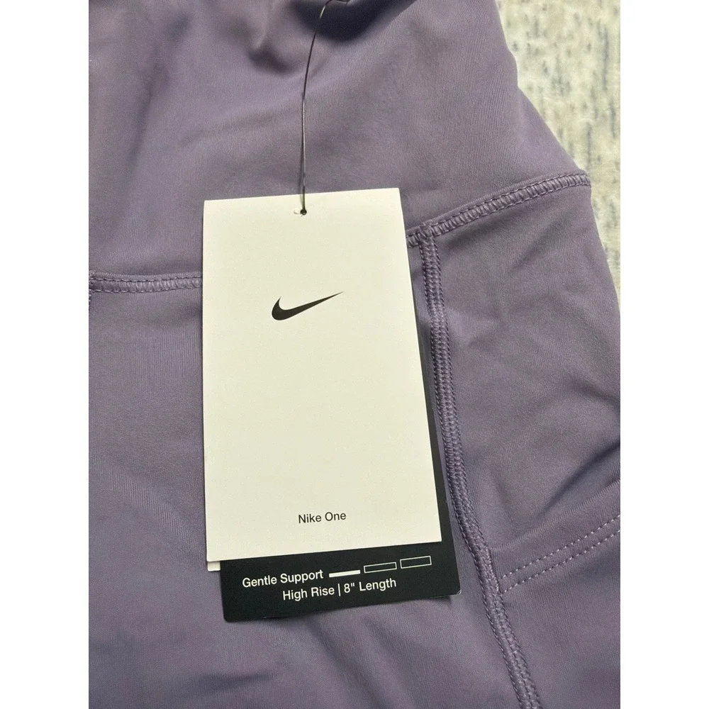 Nike One Dri-FIT Womens High Rise 8